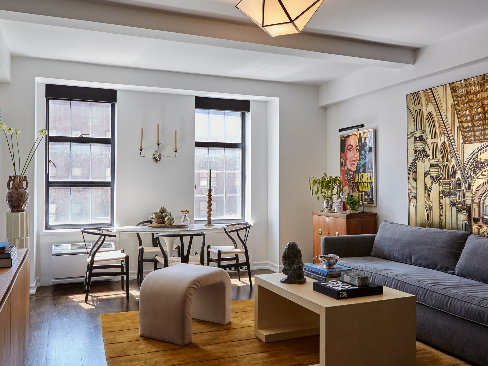 Without the Need For Storage, This 500-Square-Foot Manhattan Apartment Shines