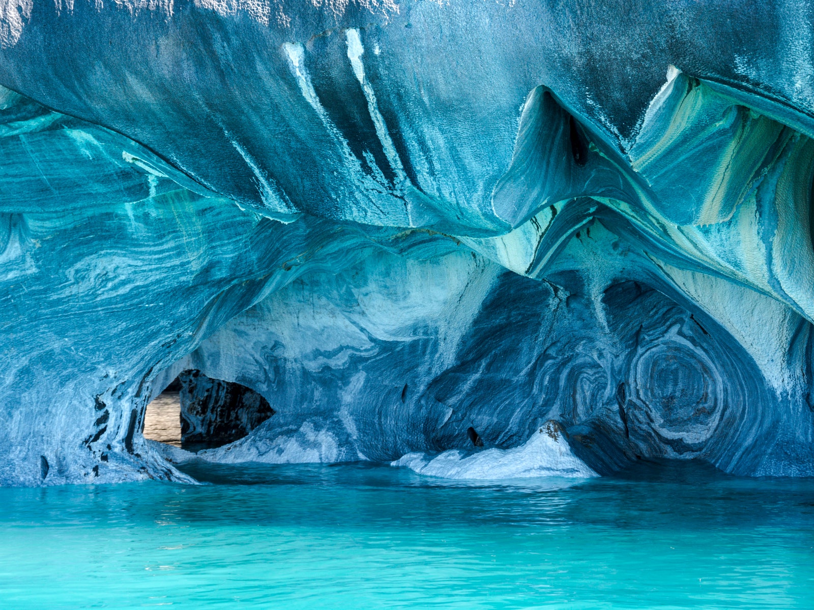 The 7 Most Beautiful Caves Around the World